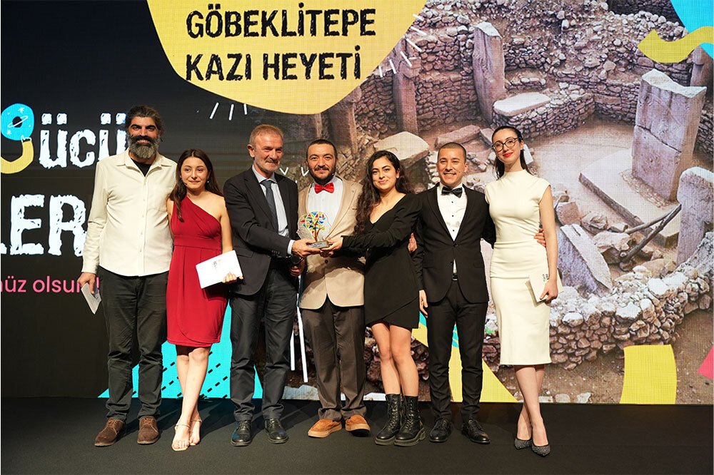 Göbeklitepe Kazı Heyeti’ne Saygı Hayal Gücü Ödülü