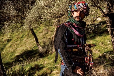Dön Zeybek Dön