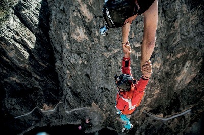 Özgürlüğe Atlamak