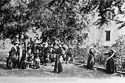 Savaşın Edebiyatı, Edebiyatın Savaşı