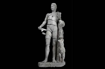 Zeus’un Habercisi Hermes Aspendos’ta