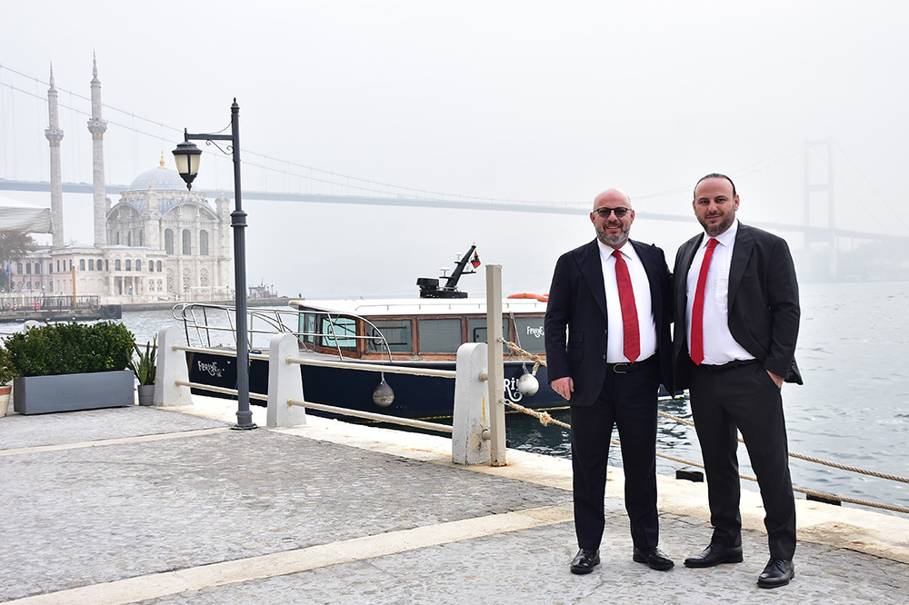 Jolly 35’inci Yaşında Yurt Dışında 1