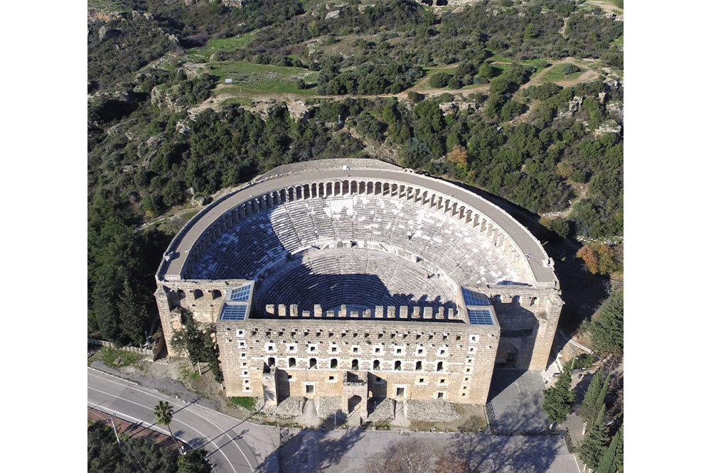 Zeus’un Habercisi Hermes Aspendos’ta 5